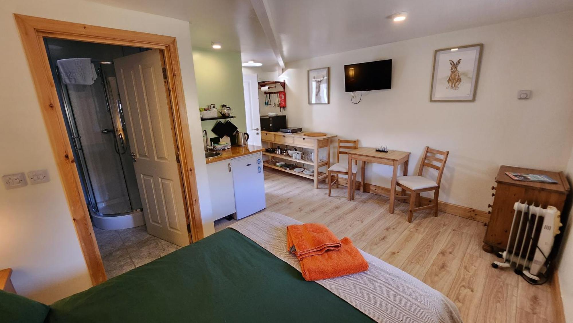 Inchnadamph Explorers Lodge ภายนอก รูปภาพ