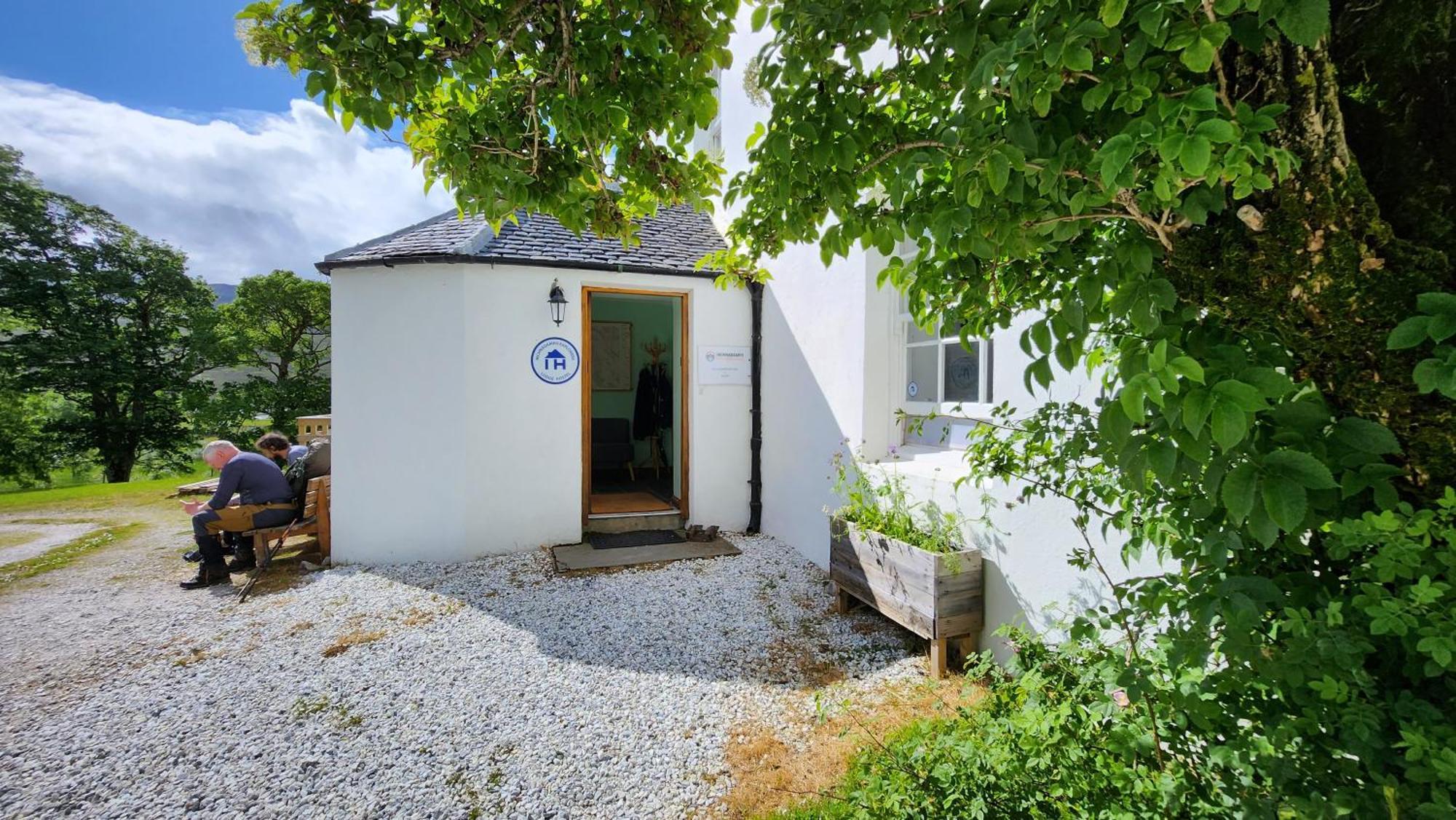 Inchnadamph Explorers Lodge ภายนอก รูปภาพ